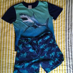 FALLS CREEK Great White Shark Short Sleeve & Shorts Pajama Set youth L (10-12)